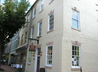 826 Caroline St, Fredericksburg, VA 22401