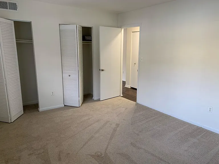 1531 Colonial Dr #104 — Photo 23