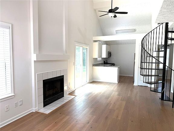 2nd image of 2802 Pine Valley Way NW