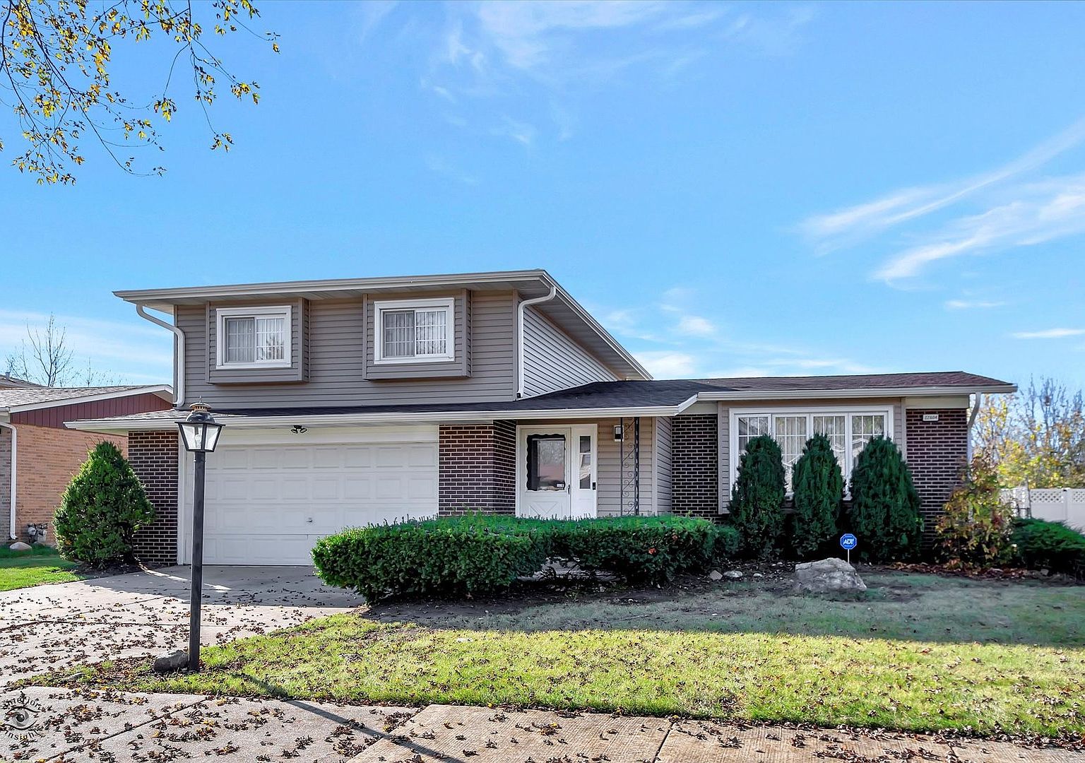 22604-lakeshore-dr-richton-park-il-60471-zillow