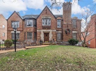 7520 Wellington Way #3, Saint Louis, MO 63105