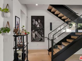 3225 Rowena Ave, Los Angeles, CA 90027
