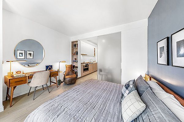 1st image of 572 11th Ave APT 5E