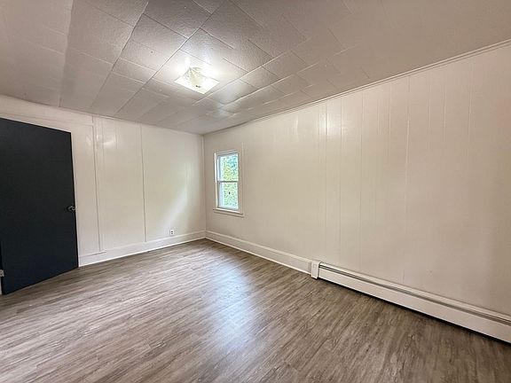 5th image of 304 South Ave