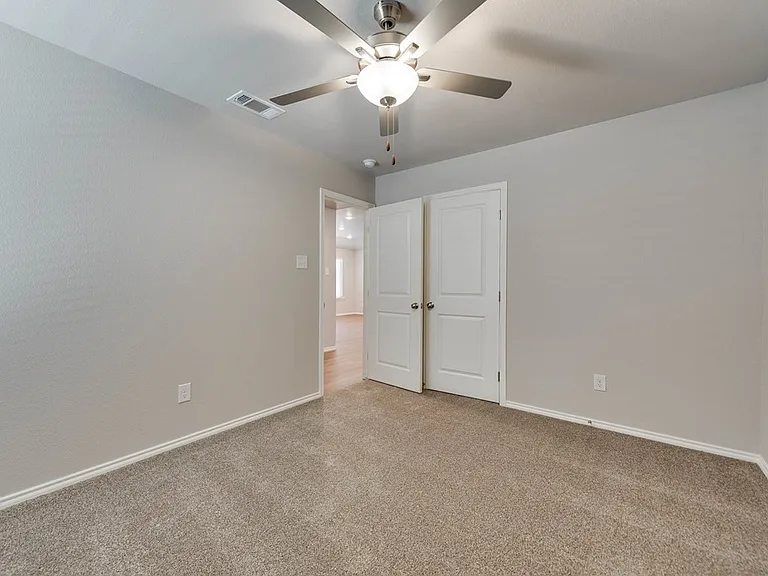 8211 E County Road 111 — Photo 16