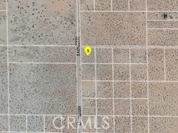 220 Corner St, Palmdale, CA 93591