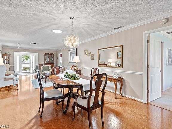 3rd image of 1385 N Brandywine Cir
