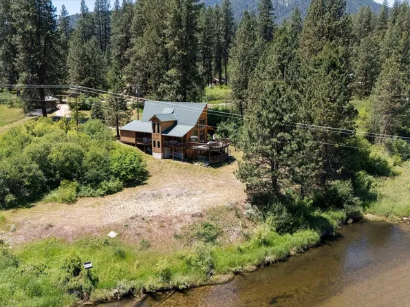 215 Middlefork Rd, Garden Valley, ID 83622