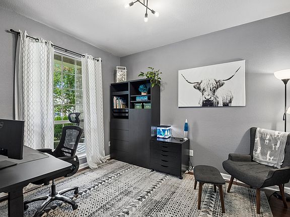5th image of 9705 Starfire Dr