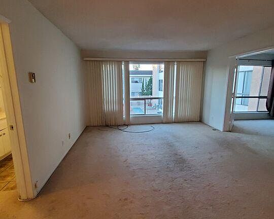 4th image of 6199 Canterbury Dr Unit 202