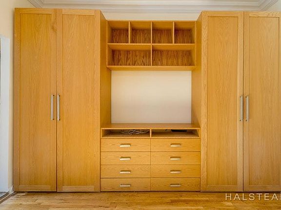 4th image of 512 E 82nd St APT 3C