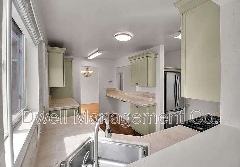8841 Almond Rd — Photo 12