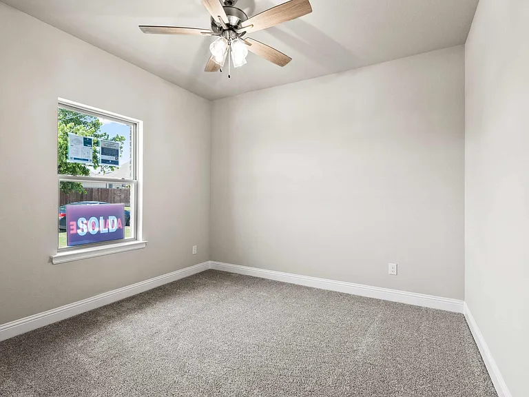 610 Timberline Dr — Photo 5