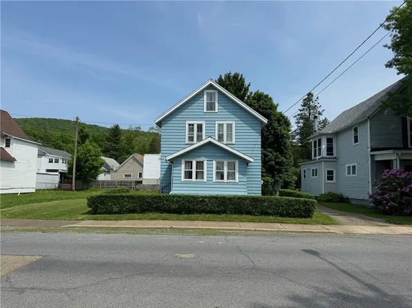 59 Amm St, Bradford, PA 16701