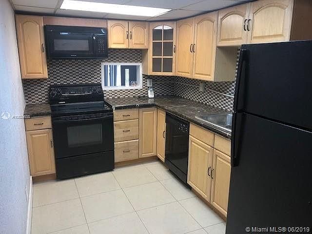 1st image of 6602 SW 41st St