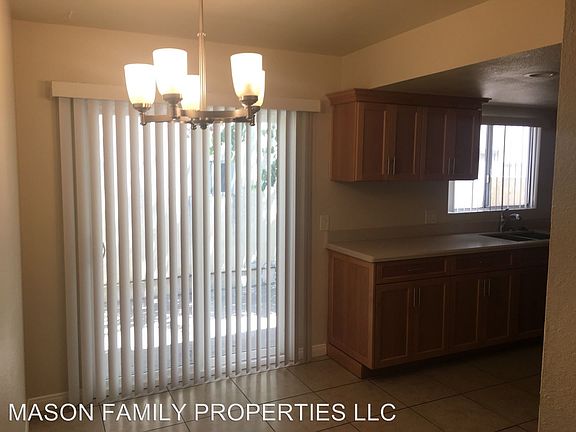 4th image of 1107 B Ave APT 1