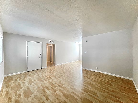 3rd image of 510 Alhambra Blvd APT 11