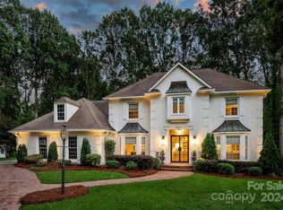 5023 Jarrell Ct, Charlotte, NC 28211