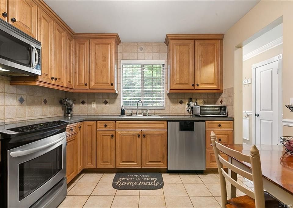 Fieldstone Pond Apartments Brewster, NY Zillow