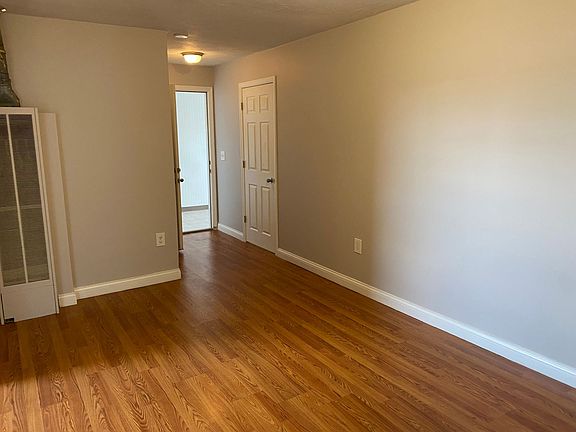 3rd image of 30 S Main St NE APT 2