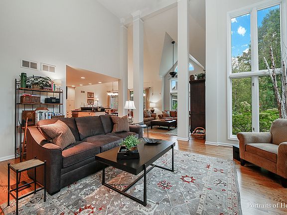 5th image of 2120 Belleau Woods Ct