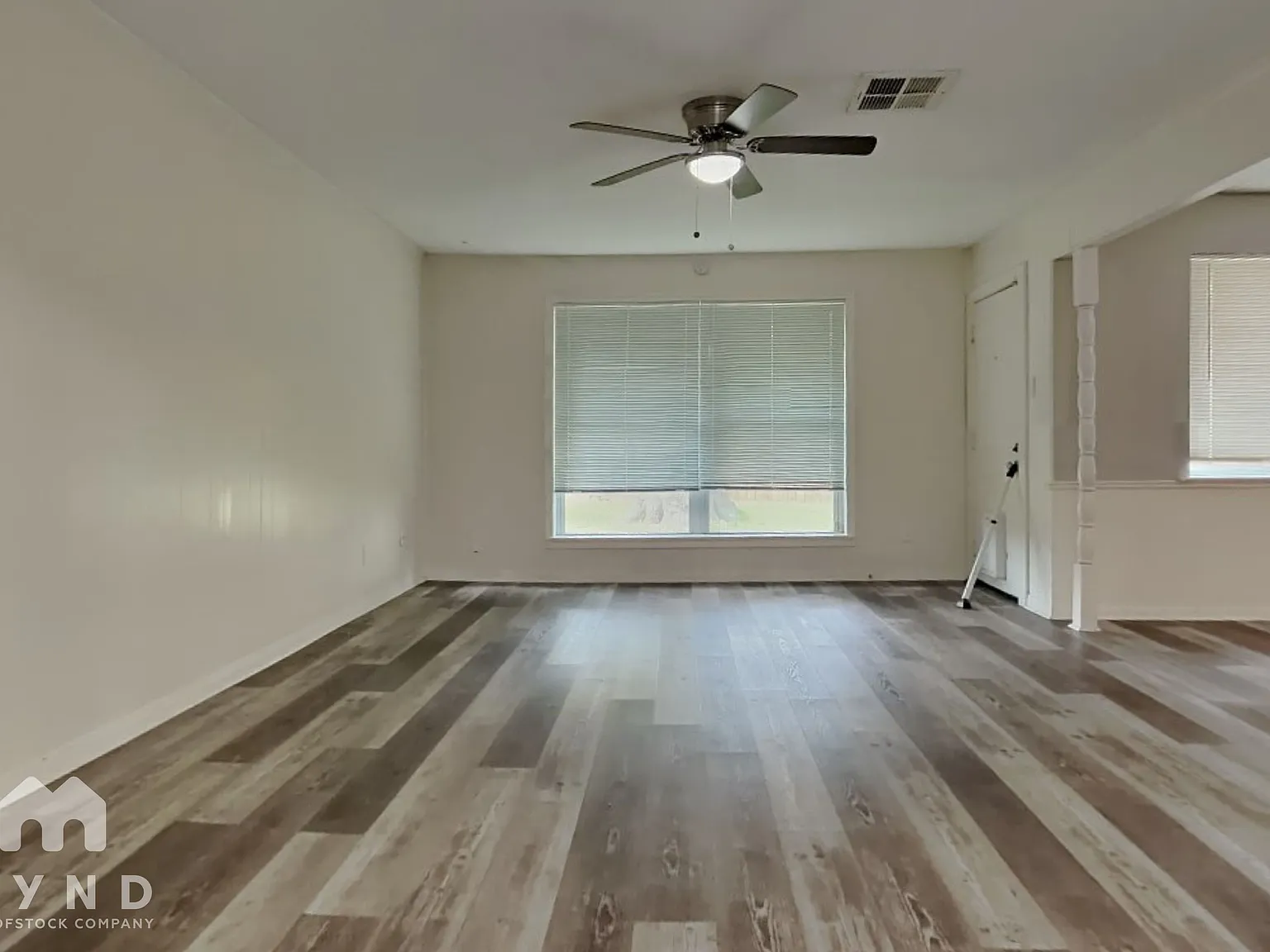 3 bed, 2.0 bath, 1903 sqft, $1,715 — Photo 4
