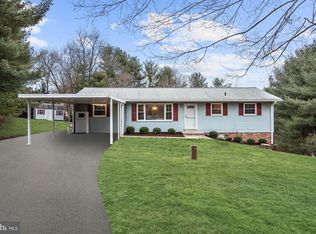 12614 Moxley Crest Dr, Mount Airy, MD 21771