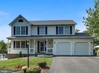 6311 Valleybrook Dr, Mechanicsburg, PA 17050