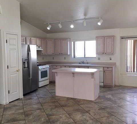 4th image of 8820 E Marci Lynne Way