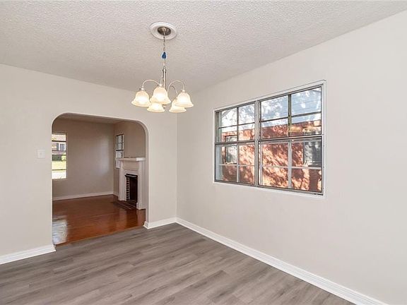 5th image of 292 Siena Vista St