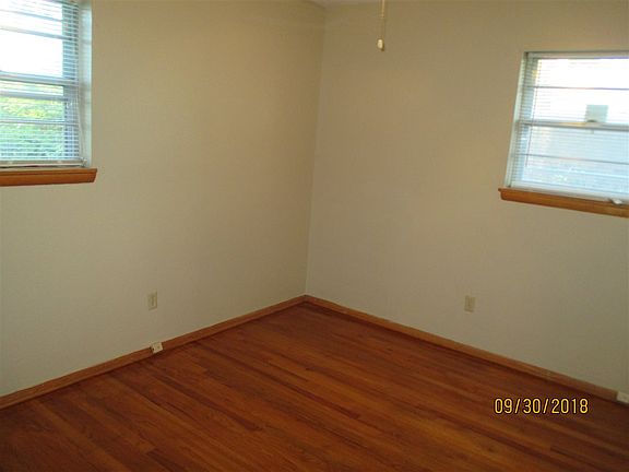 5th image of 6403 NW Compass Dr
