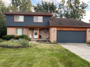34519 Princeton St, Farmington, MI