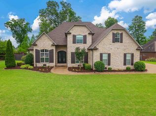 78 N Spring Dr, Jackson, TN 38305