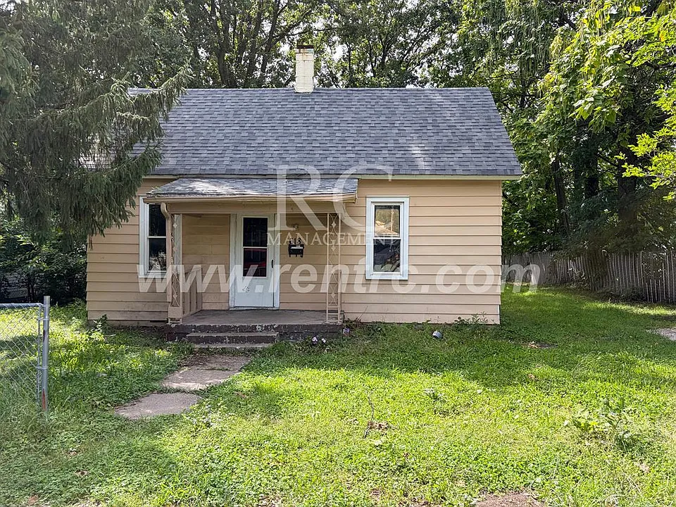 618 Porter St