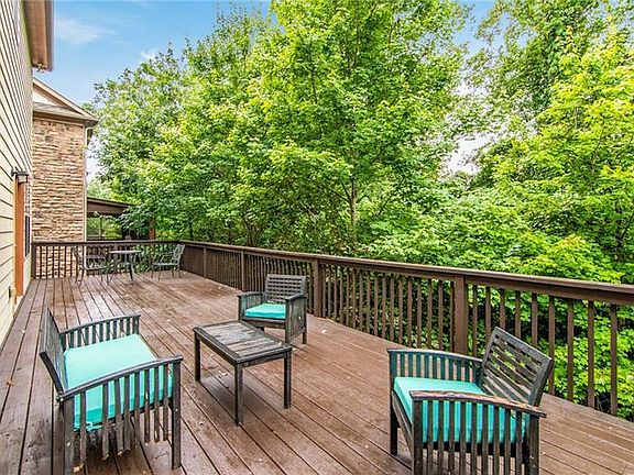 4th image of 4512 W Village Ct