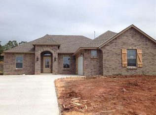 3410 First Capital Cir, Guthrie, OK 73044