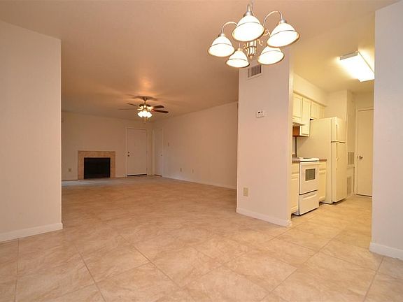 4th image of 9700 Leawood Blvd APT 1113