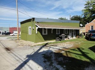 1133 Linden Ave, Crete, NE 68333