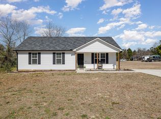 521 Green Path Rd, Godwin, NC 28344