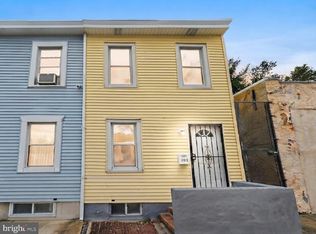 203 3rd St, Trenton, NJ 08611