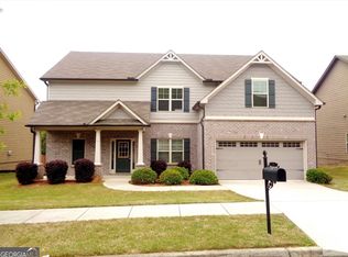 1156 Clear Stream Rdg, Auburn, GA 30011