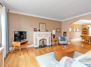 2935 166th St, Flushing, NY 11358