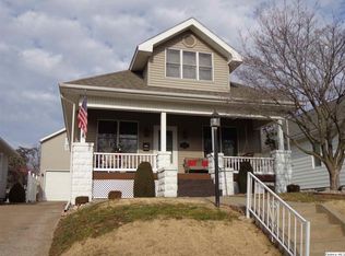2061 Elm St, Quincy, IL 62301