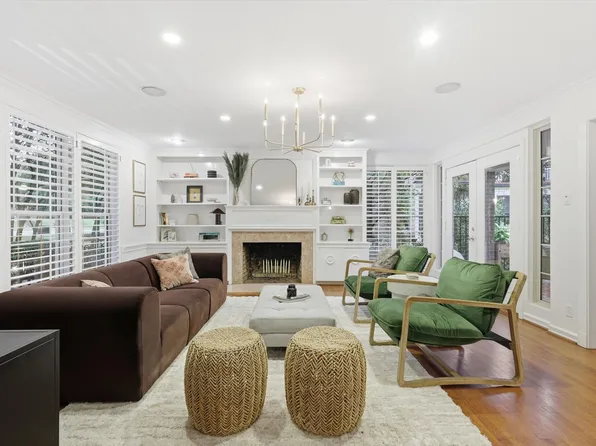 2341 Lofton Ter, Fort Worth, TX 76109