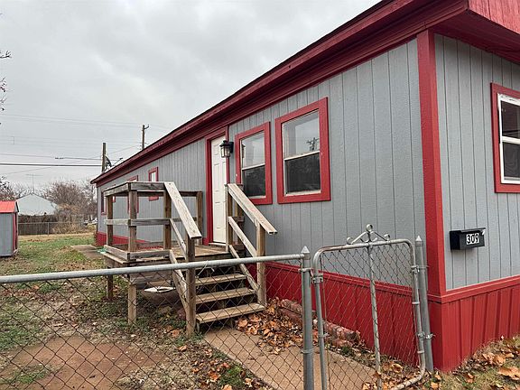 2nd image of 309 N Cimarron St