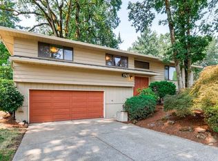 17401 Quail Ct, Gladstone, OR 97027