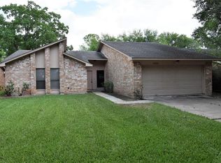 2931 Jenny Dr, Sugar Land, TX 77479