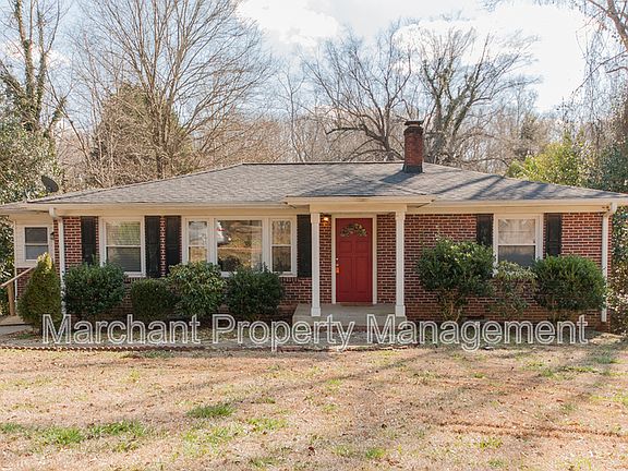 3rd image of 116 Creek Shore Dr