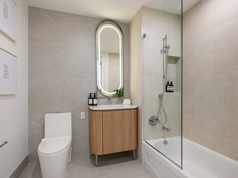 1042 Atlantic Ave #9M — Photo 7