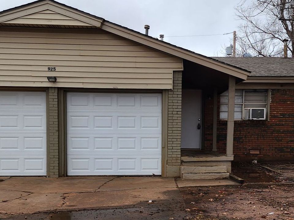 1st image of 925 SE 70th St